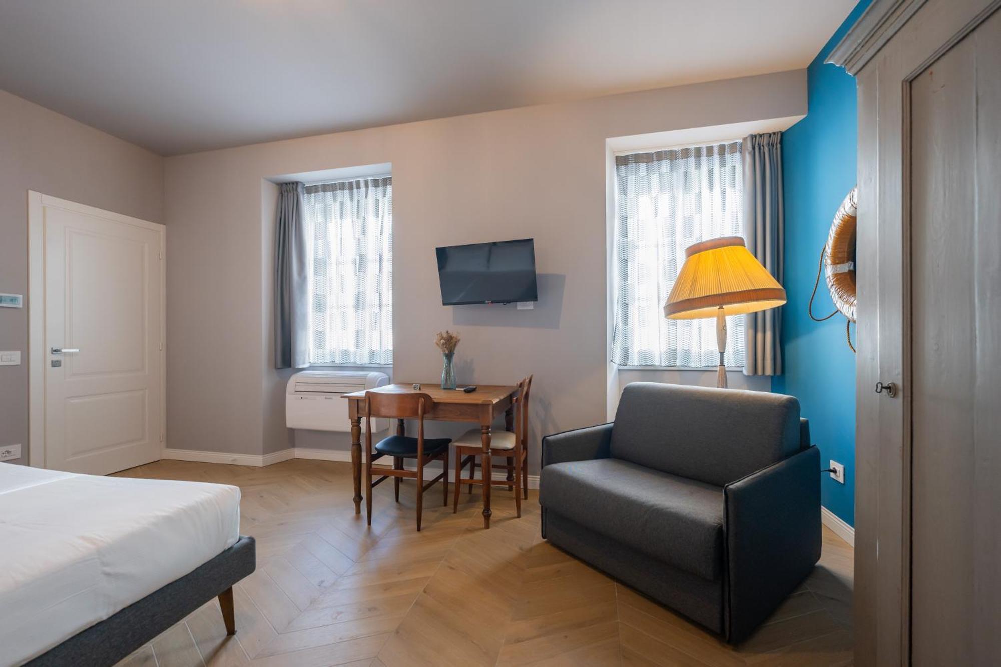 Regina Boutique Suites Trieste Eksteriør billede