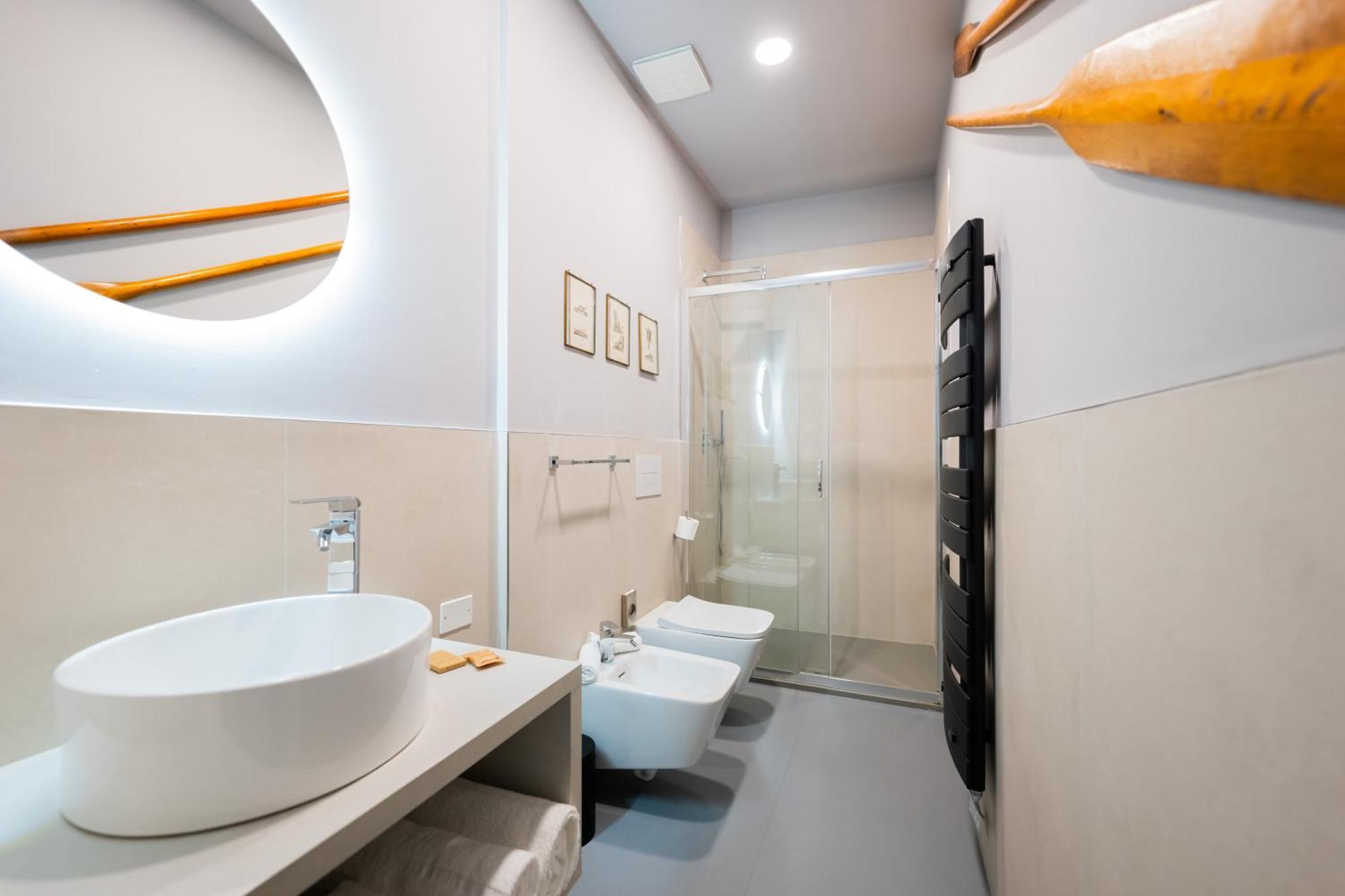 Regina Boutique Suites Trieste Eksteriør billede